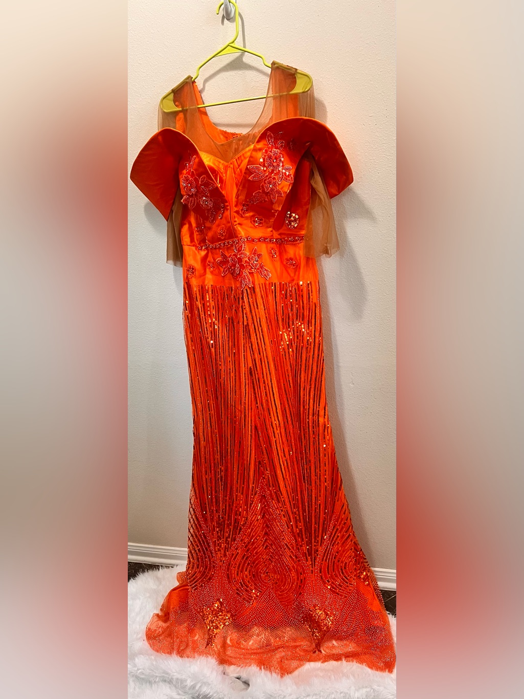 Nwot Embellished Orange Beaded Evening Gown